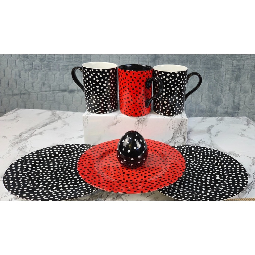 DEPARTMENT 56 SPECKLED PLATE MUGS Red Black White BLACK  1 Salt‎ Shaker